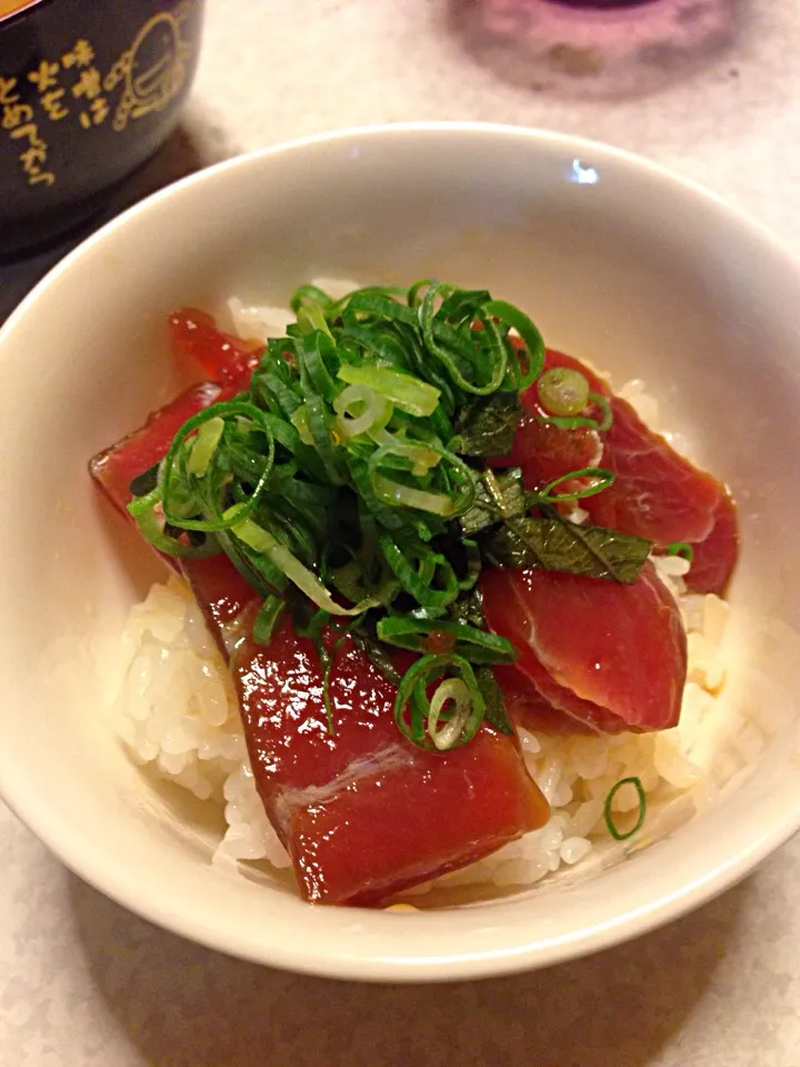 マグロ漬け丼|ぽりんさんさん