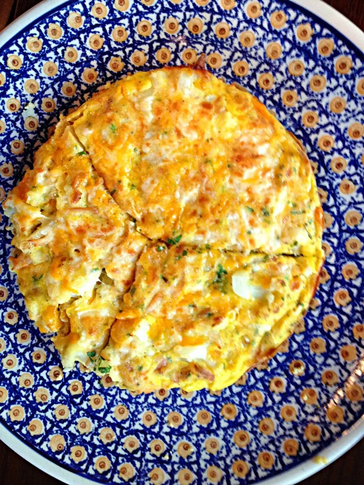 Cauliflower smoked cheddar fritatta|Matthew Cashenさん