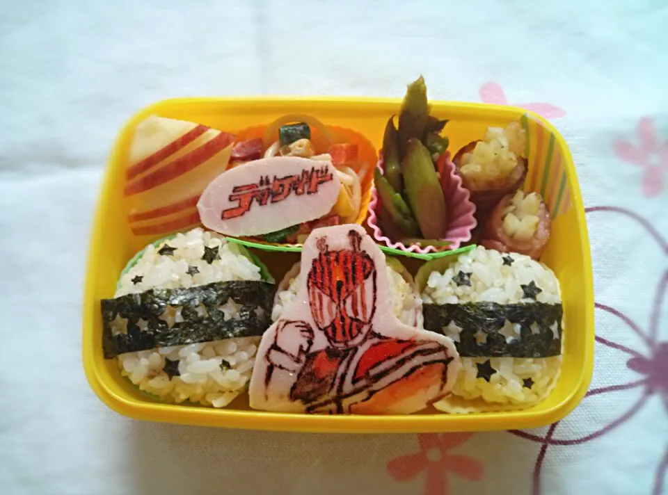 Snapdishの料理写真:ディケイドお弁当|もみさん