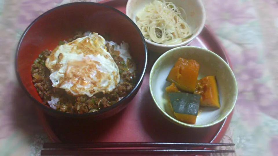 韓国風そぼろ丼|がまちゃんさん