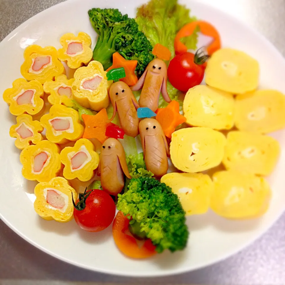 Snapdishの料理写真:あけみさんの料理 竹串でお花の卵焼き＊|あけみさん