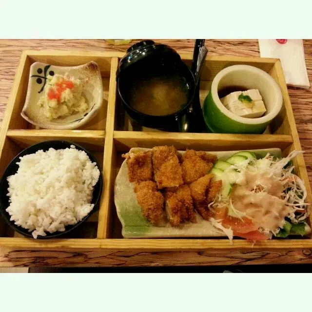 Snapdishの料理写真:Chicken Katsu Set|Joanne 교은さん