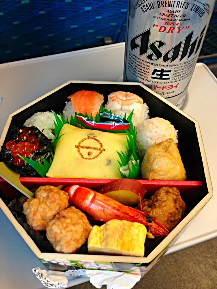 銀の鈴弁当(駅弁)＆アサヒスーパードライ！|かよこさん