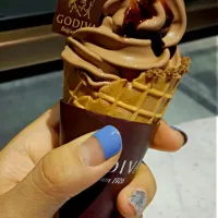 GODIVA Chocolate icecream|전혜림さん