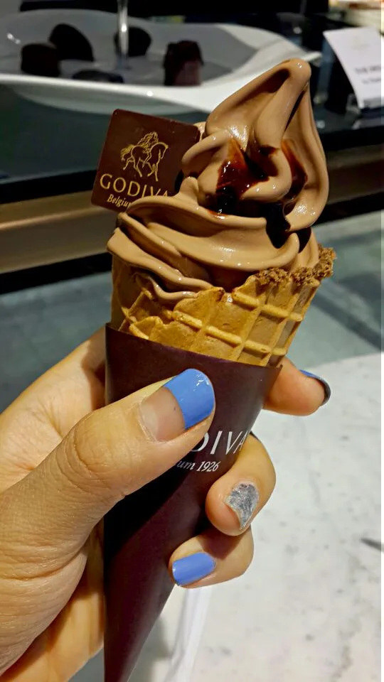 GODIVA Chocolate icecream|전혜림さん