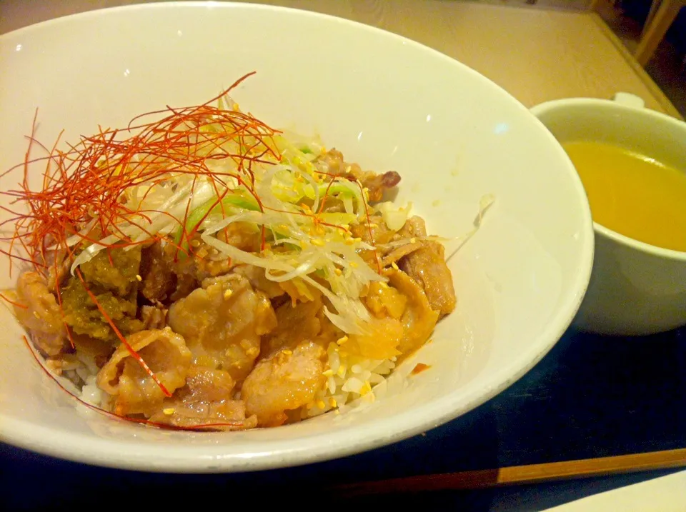 Fried pork in Yuzu pepper favour rice bowl|skyblueさん