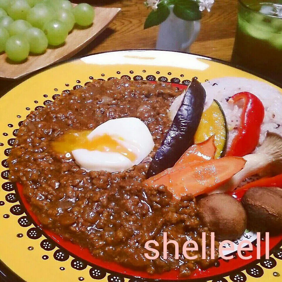 Snapdishの料理写真:キーマーカレー温玉入り|シェリリンさん