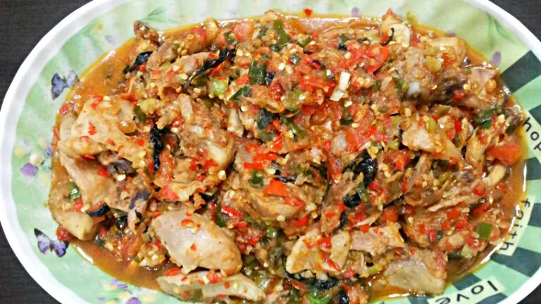 Ayam isi dibulu (Spicy Chicken Baked)|Angela Rachelさん