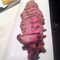 Sliced dry aged ny strip|Sam Wheaterさん