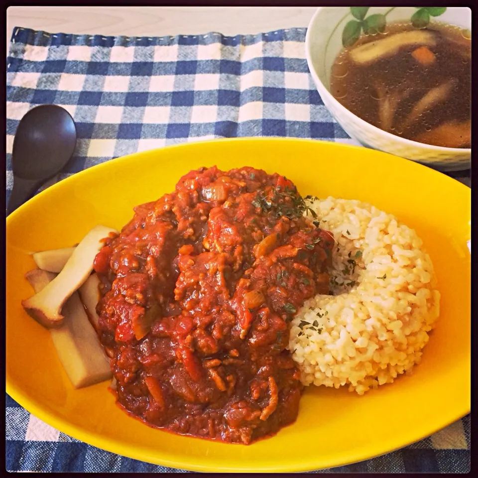 ランチはキーマカレーとキノコのスープ|yucorinneさん