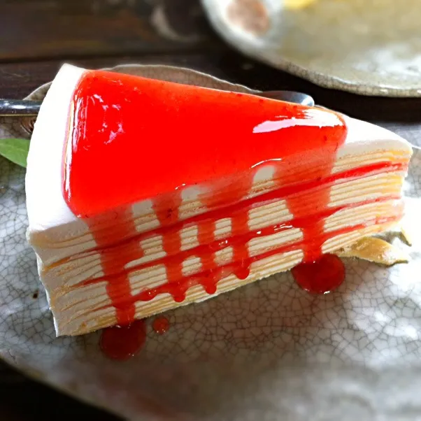 Strawberry Crepe Cake|NuchNSW🍴さん