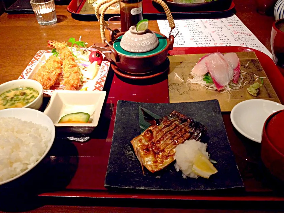 Snapdishの料理写真:魚定食|まいごさん