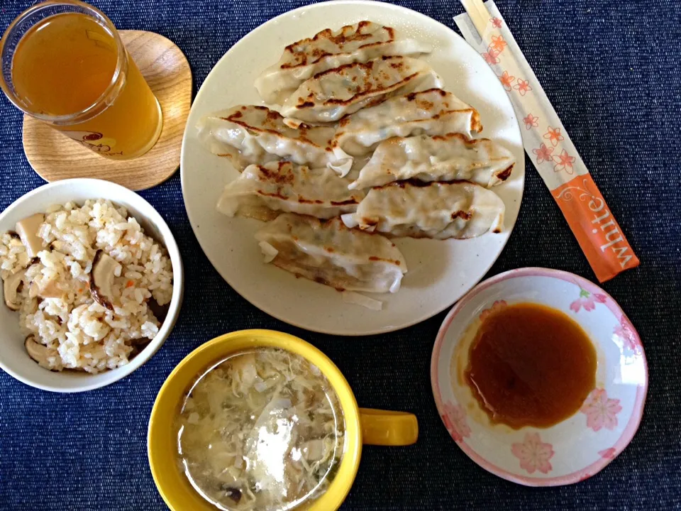 餃子定食|ばーさんさん