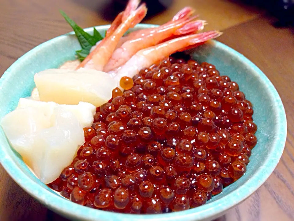 Snapdishの料理写真:いくら丼♡|ちっきーさん