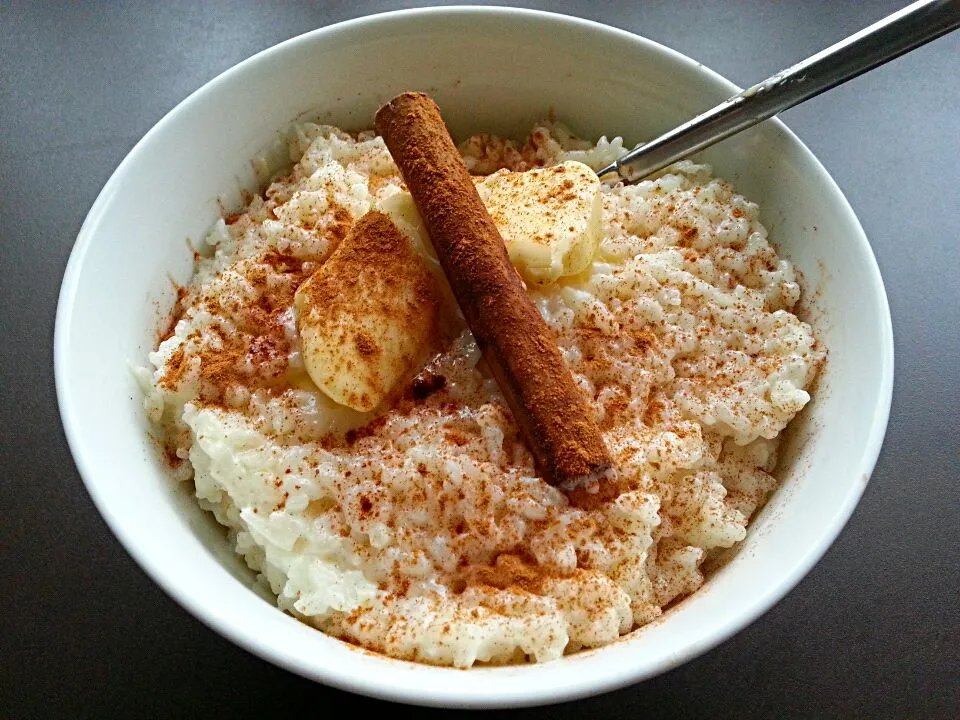 Cococream/condensed milk rice porridge with cinnamon, lemon and nutmeg|Frank&Jolanda - Eteninbeeldさん