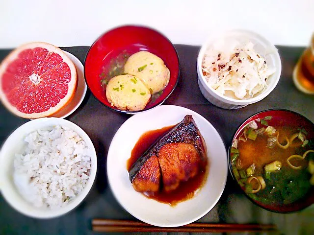 ぶりの照り焼きとたまごの餡掛け|まっきーさん