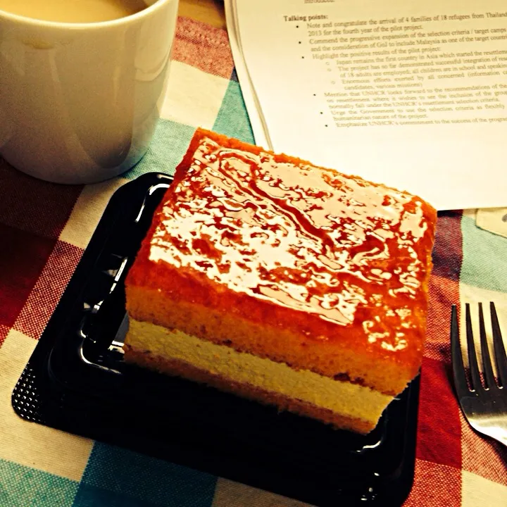 Take a break, pumpkin cake and chai tea .... <3|wiggyさん