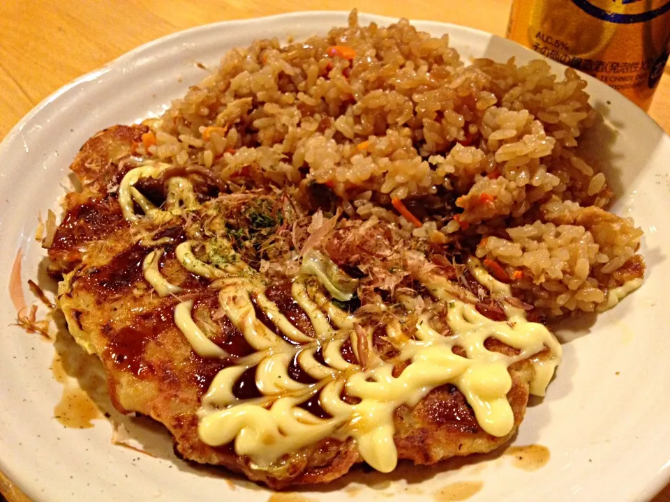 奇跡のコラボ？🍺 お好み焼きと炊き込みご飯のワンプレート(^^;|ジイジさん