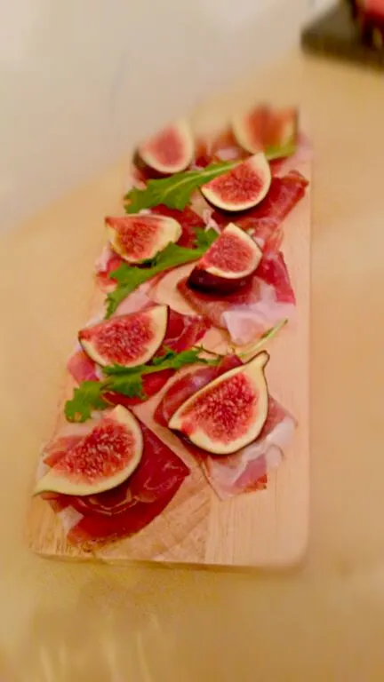 Parma Ham with fresh fig|Comelさん