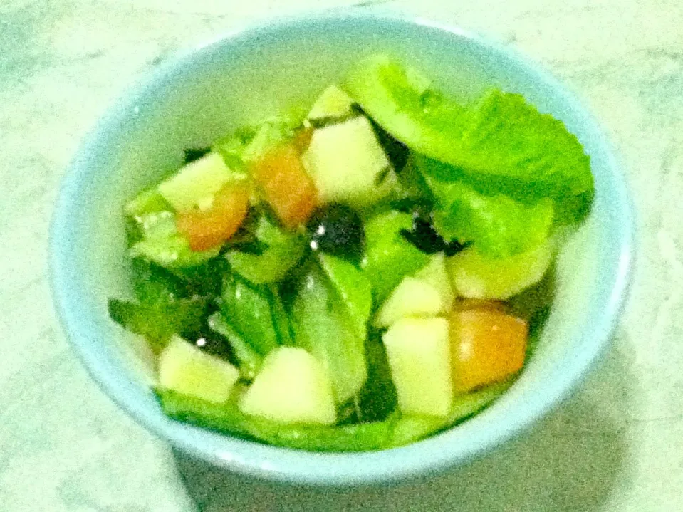 Snapdishの料理写真:LOTA for lettuce, olives, tomatoes & apples sprinkled with calamansi :)|Food Tripさん