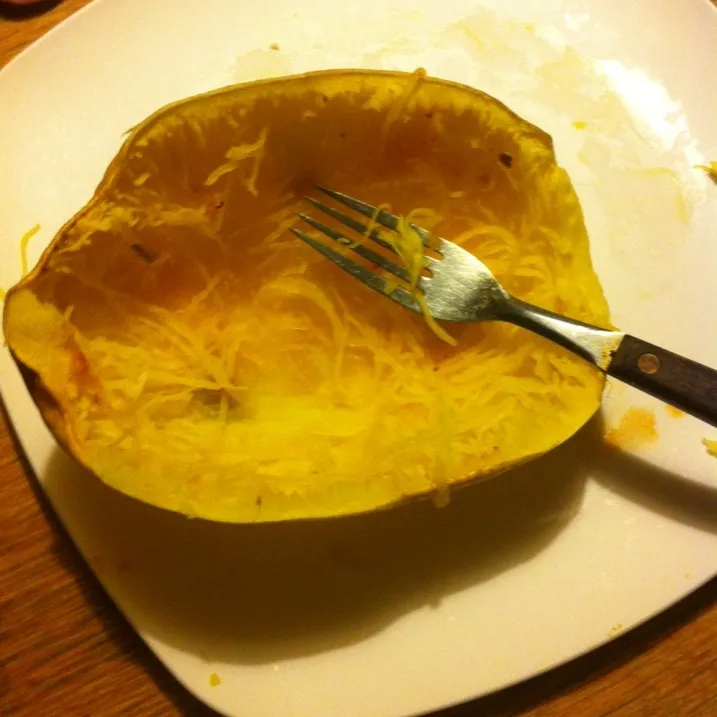 Empty shell of my spaghetti squash|Ericaさん