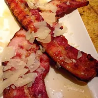 Snapdishの料理写真:Thick cut bacon topped with shaved Parmesan|wickedstuffed.comさん