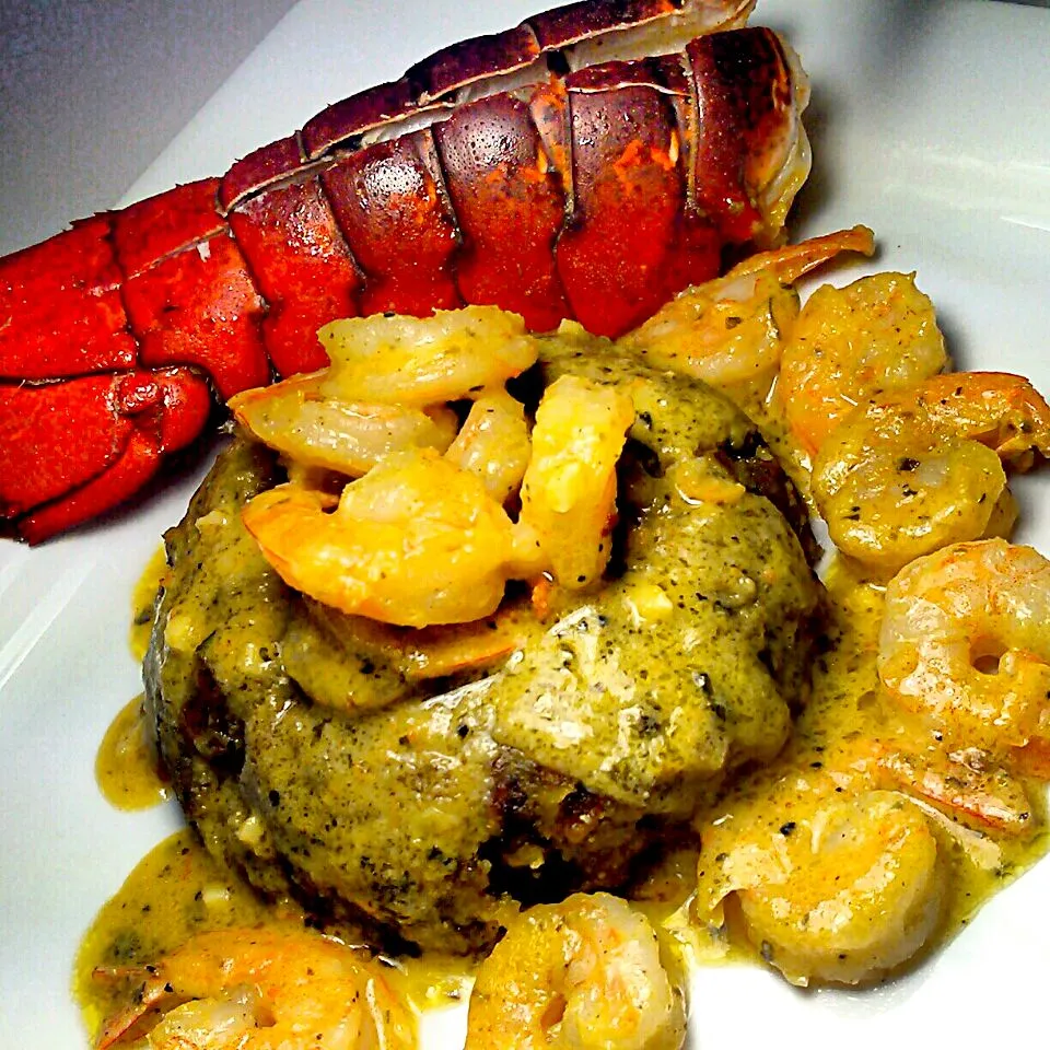 lobster & shrimp stuffed mofongo "fried plantain"|Chef Rae Shyneさん