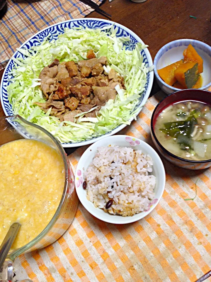 豚肉の焼肉のタレ炒め 南瓜煮 長芋トロロ 味噌汁|掛谷節子さん