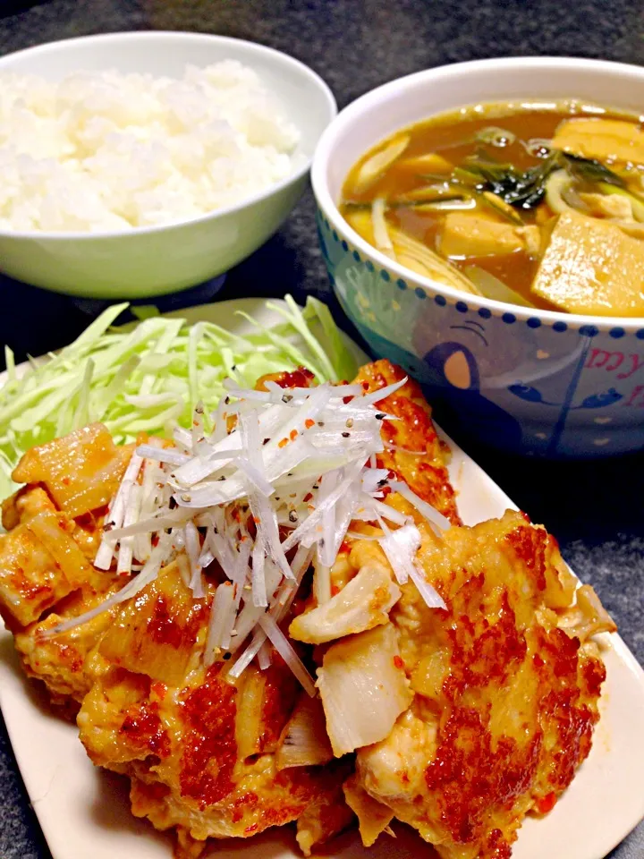 Snapdishの料理写真:レンコン入りつくね・豆腐のカレースープ|がぁがさん