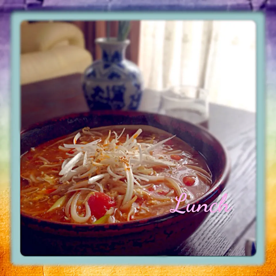 Snapdishの料理写真:酸辣湯ラーメン🍜|めそさん