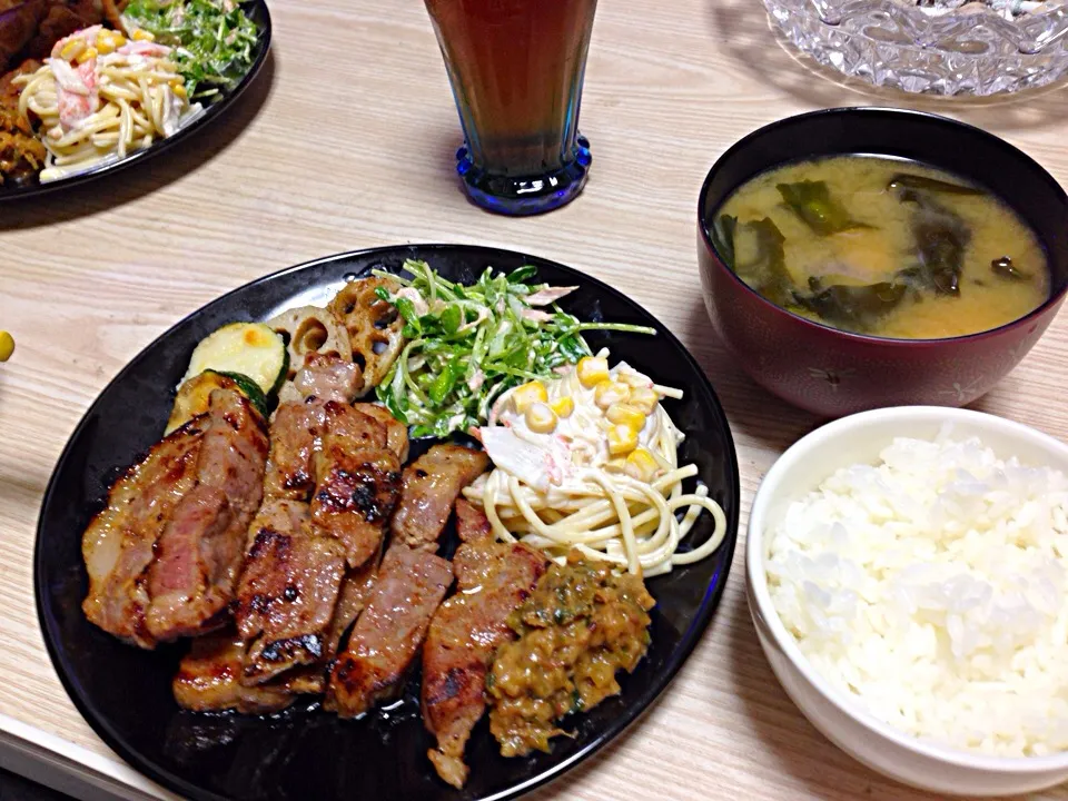 Snapdishの料理写真:塩麹焼きとヨーグルト入りスパサラ|みぽさん