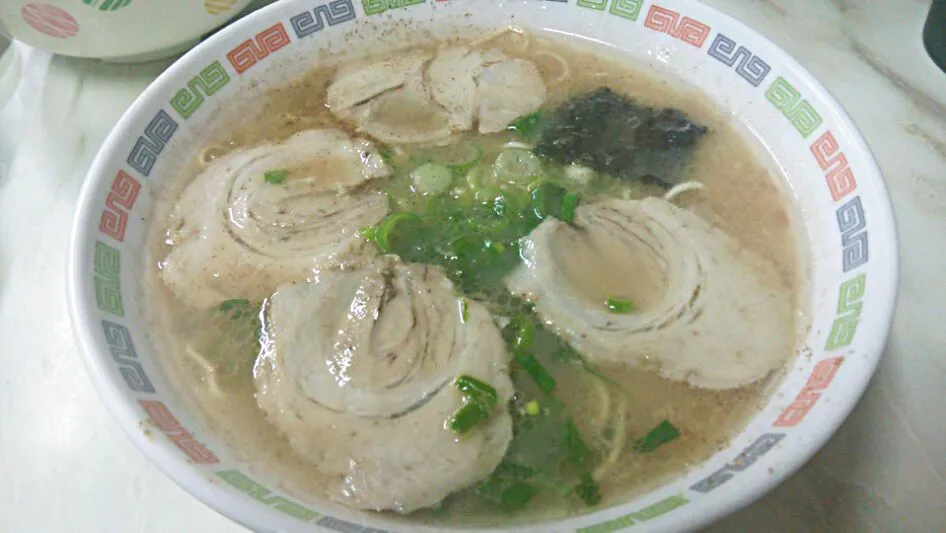 まるぼしラーメン 久留米|スリースターさん