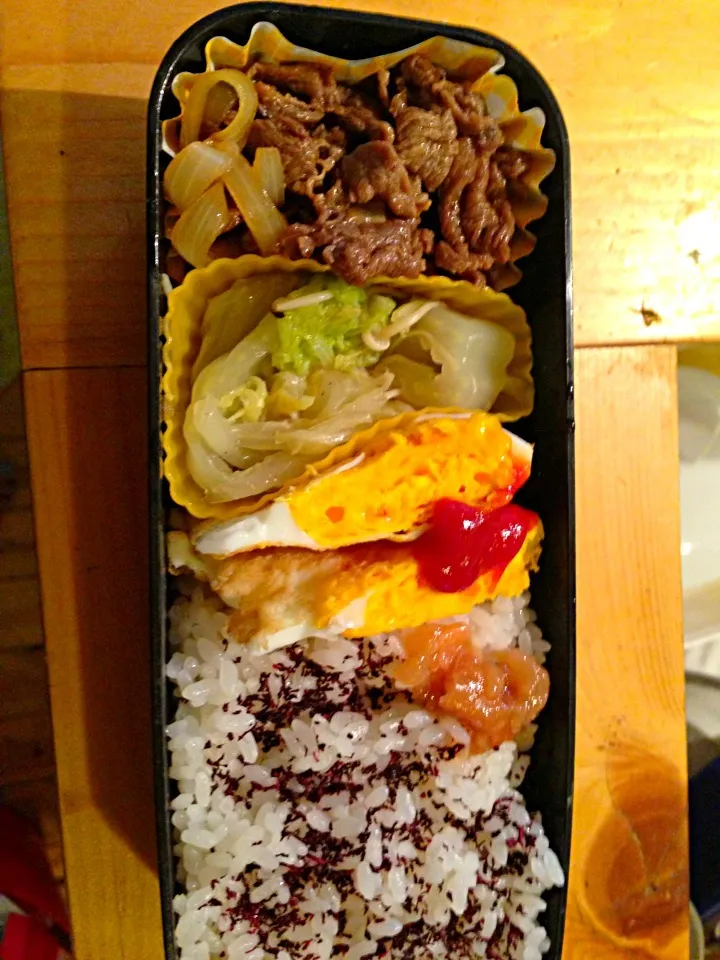 10/17 中一男子焼肉弁当^_^|あんじぇさん