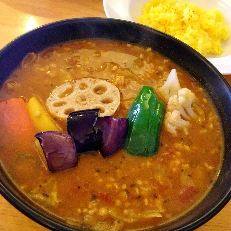 スープカレーさくら スパイシーキムチ納豆チキン|カウンター嬢さん