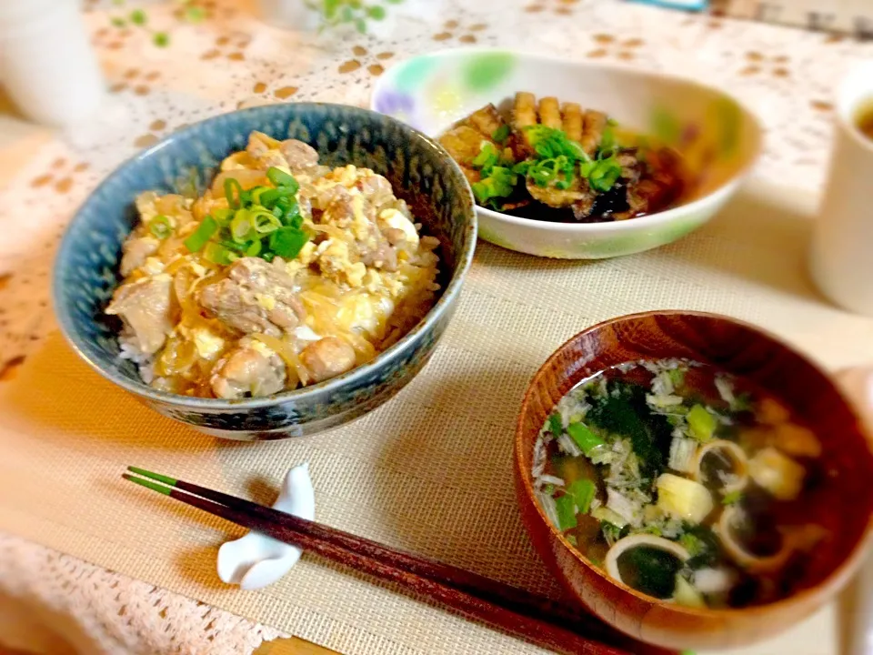 親子丼＆茄子の揚げ浸し＆味噌汁|sho...✡*゜さん