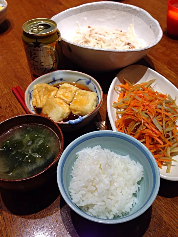 揚げ出し豆腐と金平牛蒡と大根サラダとわかめの味噌汁|りょうさくさん