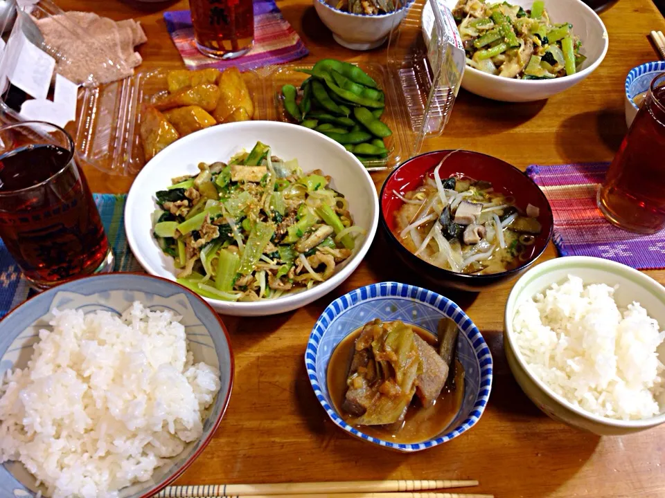 カレー炒め、こんにゃくの味噌煮、みそ汁(^O^)／|すかラインさん