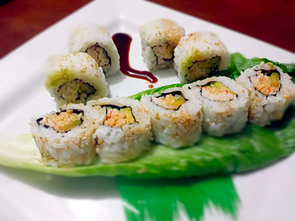 Snapdishの料理写真:California Rolls|Chef Rae Shyneさん