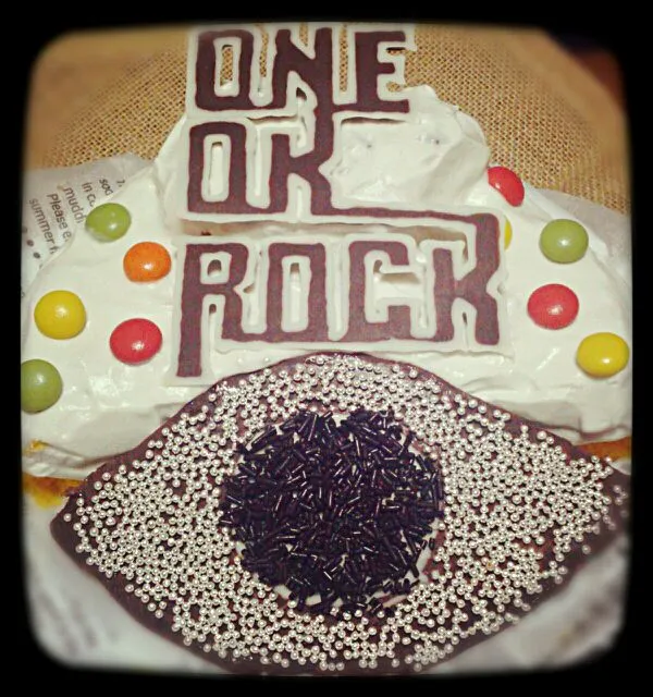 ONE OK ROCK DVD発売記念ケーキ♪|こここさん