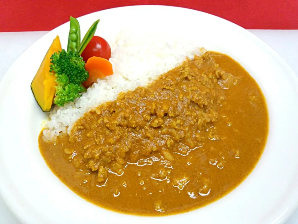 Snapdishの料理写真:たっぷり野菜のキーマカレー|嶋倉秀一さん