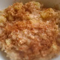 oatmeal with apple|Luna itschnerさん