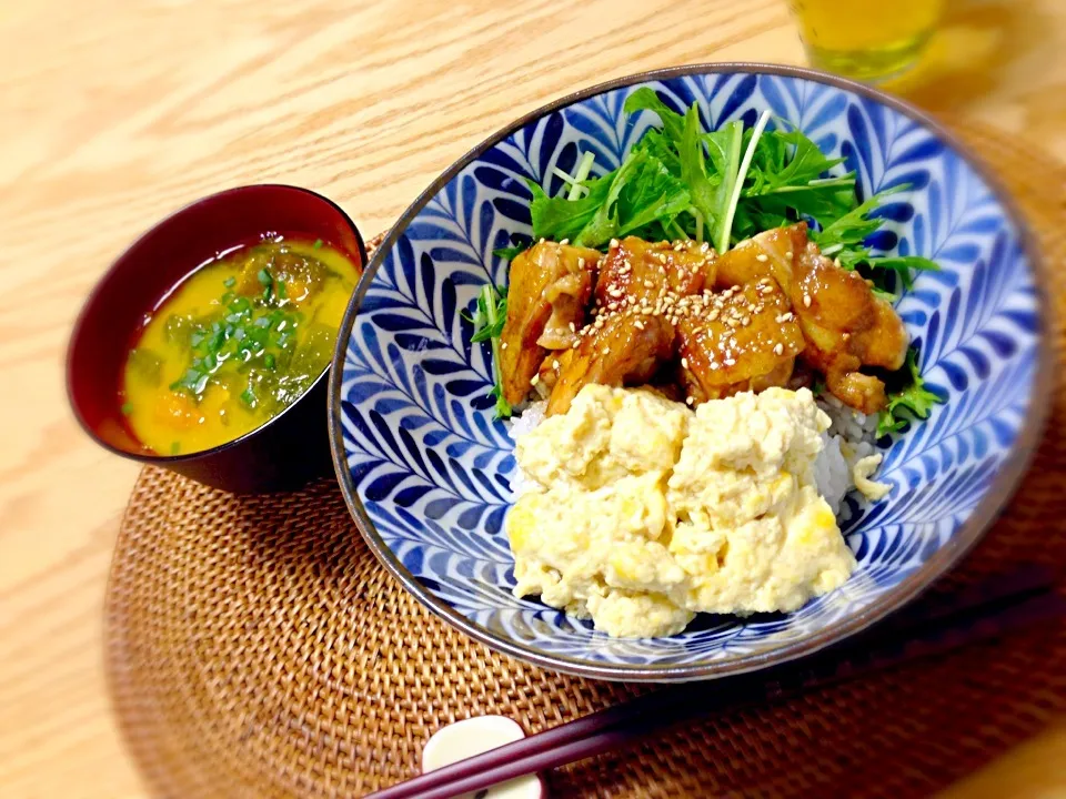 照り照り鳥とほわほわん卵の親子丼|ゆきぼぅさん