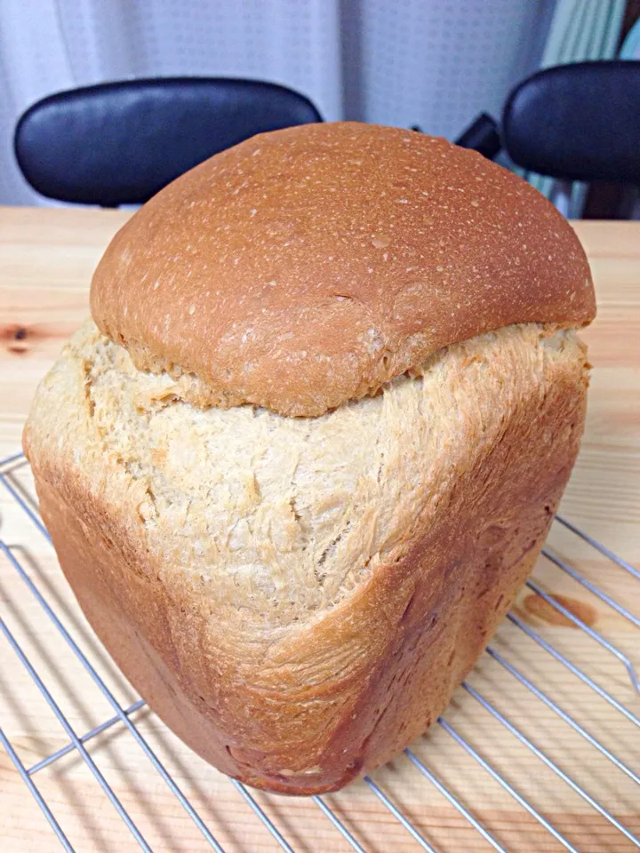 Snapdishの料理写真:黒糖パン🍞かつらかぶっているの？|ともさん