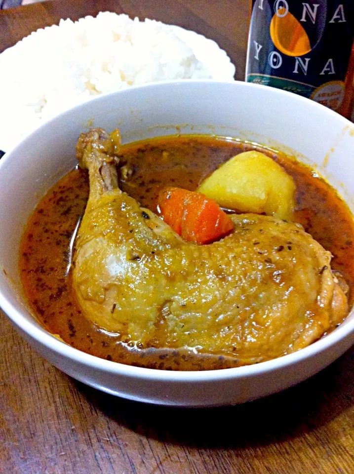 よなよな🎀土曜🍺〜お疲れスープカレー昨日から煮込んでホロッとチキンレッグ👍|いよこ🍻さん