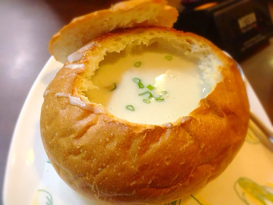 seafood soup in a bun|aensaxis7さん