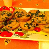 Snapdishの料理写真:Fondi col prezzemolo ( artichoke with parsley and extra virgin oil)|Andrea Zaggiaさん