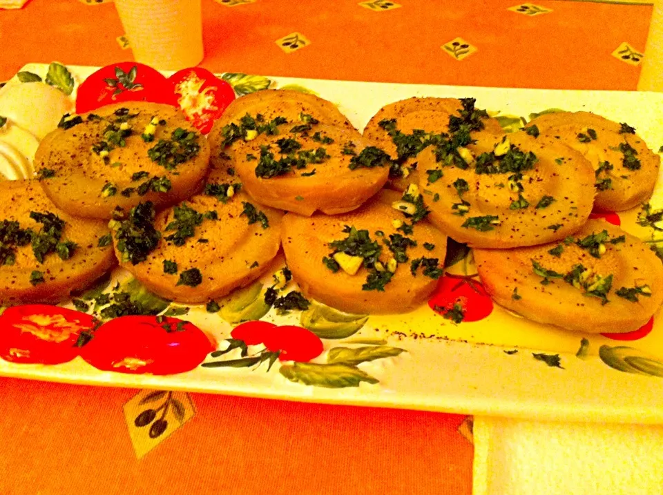 Fondi col prezzemolo ( artichoke with parsley and extra virgin oil)|Andrea Zaggiaさん