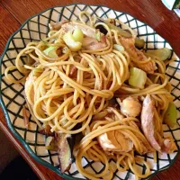 Snapdishの料理写真:Soy source taste pasta with chickens, broccolis and eggplants|yuyu19さん