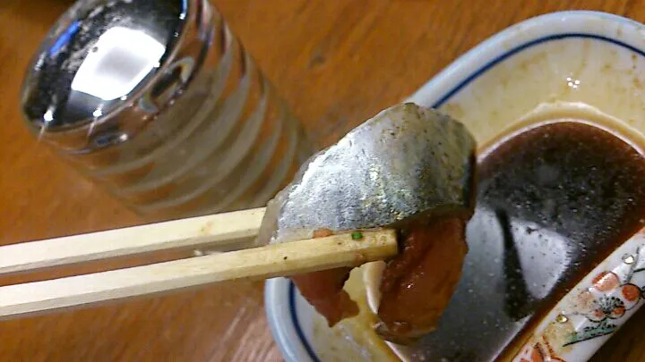 さんまの刺身をコショウ醤油で。。|かんみぅさん