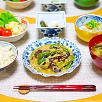 Snapdishの料理写真:茄子とピーマンの味噌炒め♪|Zoe Tropeさん